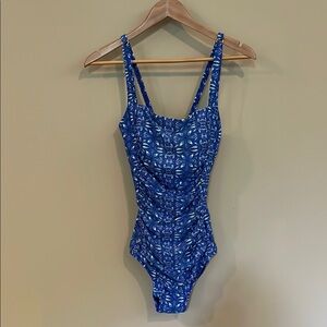 L.L. Bean Blue Floral Swimsuit Size 10 Long